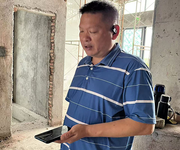 罗纳在为业提供装修勘察服务